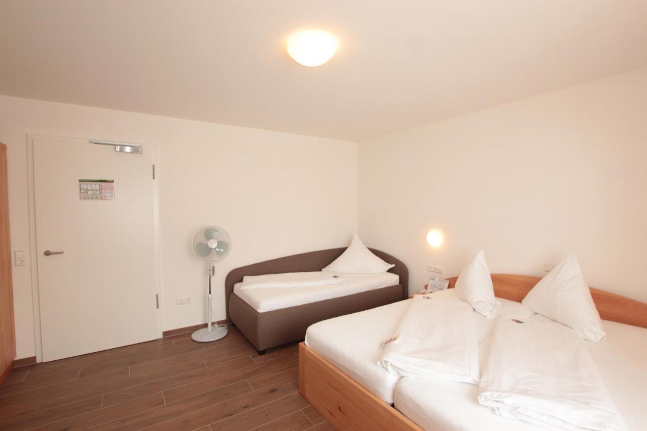 Hotel Sunnegaessle 鲁斯特 外观 照片