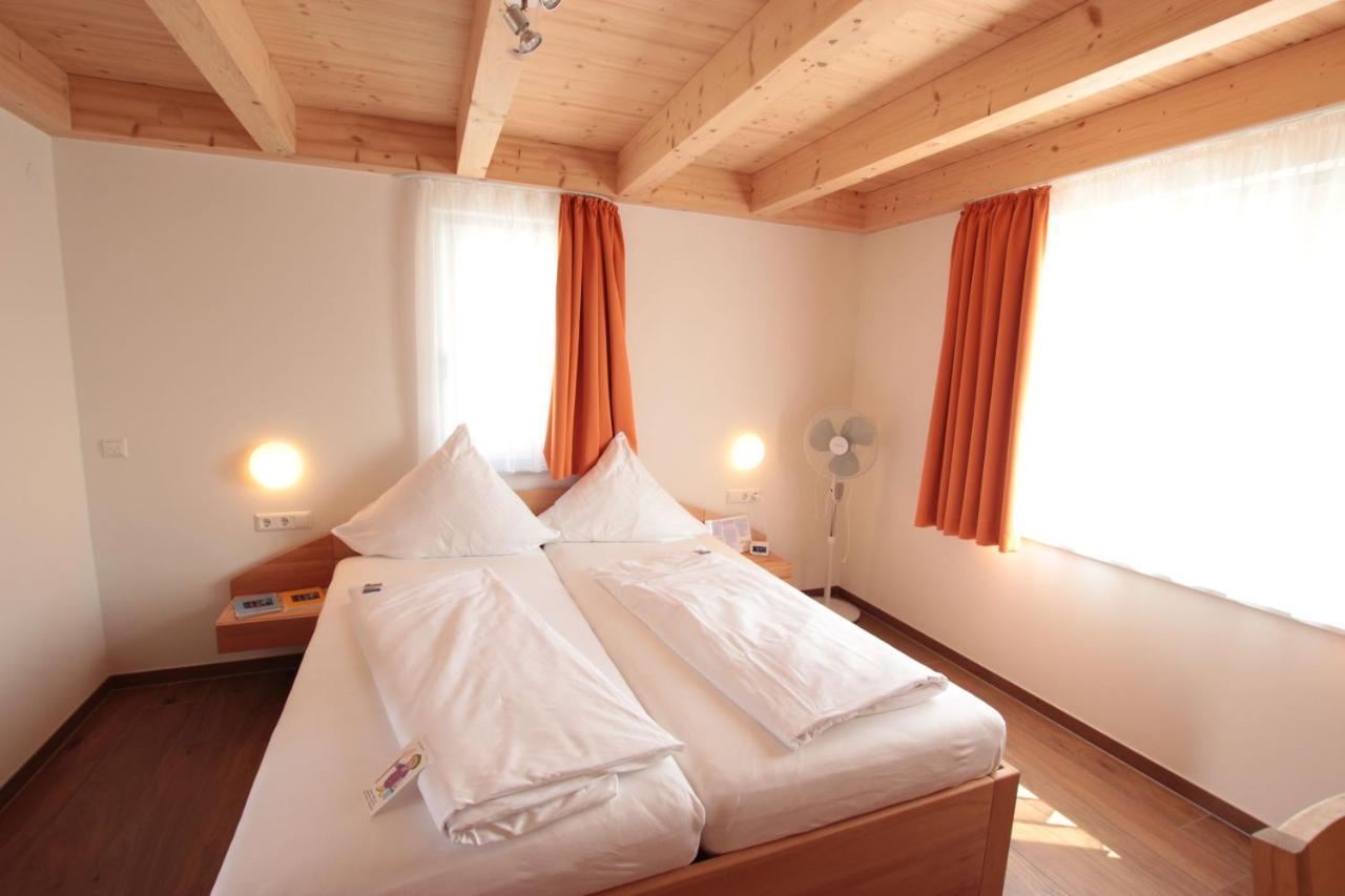 Hotel Sunnegaessle 鲁斯特 外观 照片