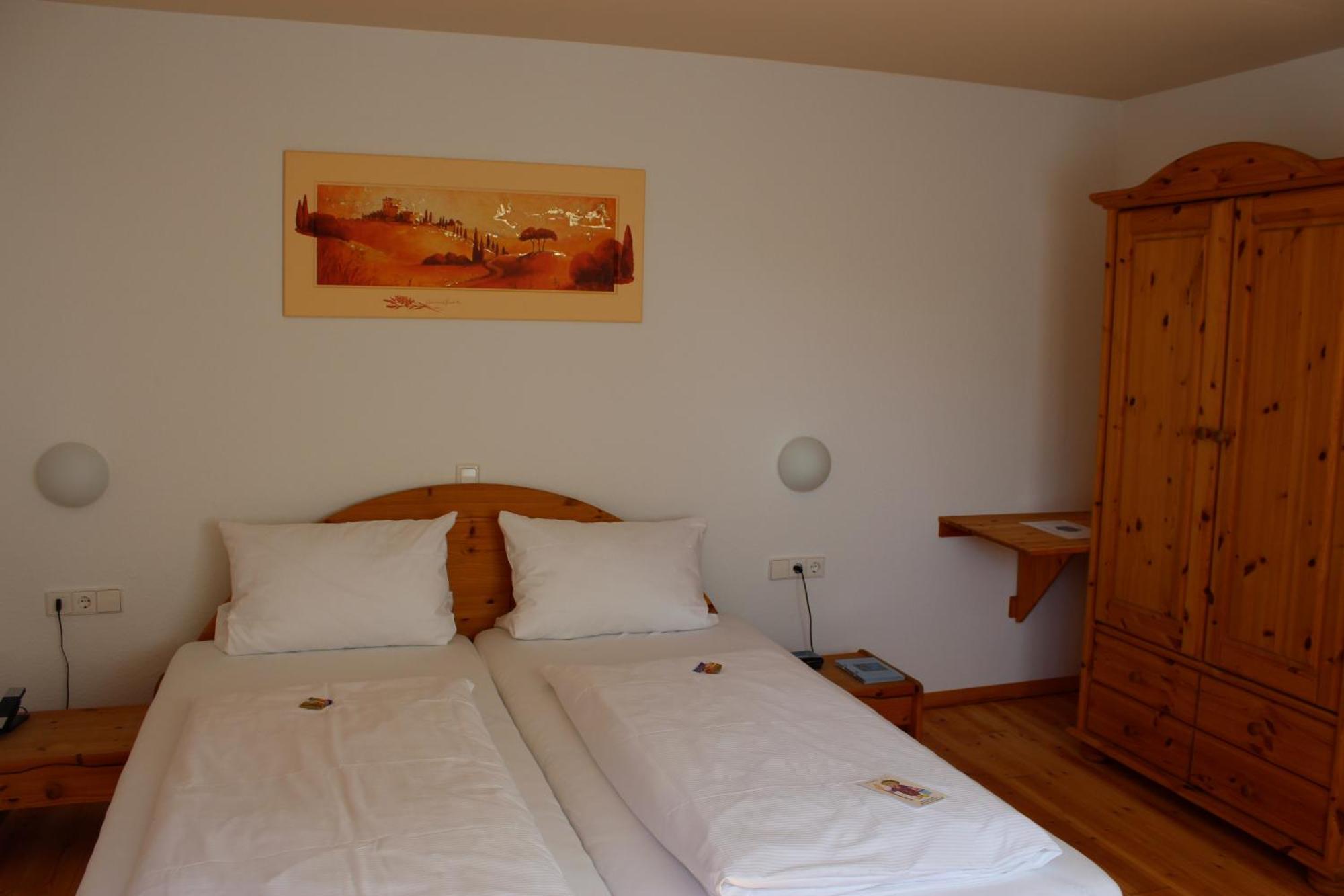 Hotel Sunnegaessle 鲁斯特 客房 照片